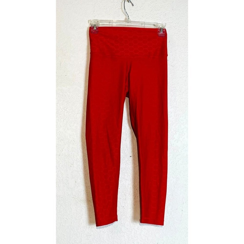 DEFINE YOUR INSPIRATION High waisted Red Embossed Hexagon Leggings XS